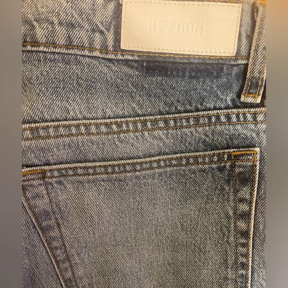 RE/DONE  70s Straight DARING INDIGO W/Rips - Picture 6 of 11